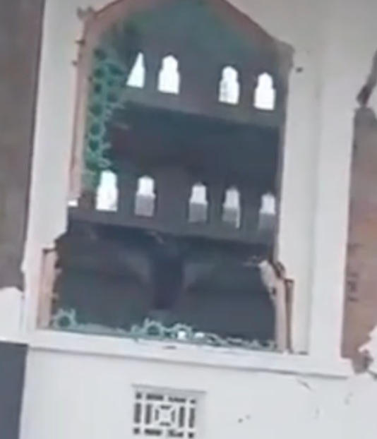 Un sismo de magnitud 6.6 sacudió Sumatra tras intensas lluvias e inundaciones